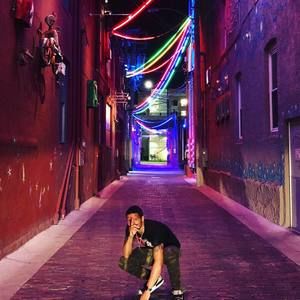 Meet your Posher, Derek